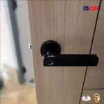 DIGITAL DOOR LOCK กลอนประตูดิจิตอล ดิจิตอลล็อค (ไม่มีระบบเสียง) สีดำ ยี่่ห้อ IsOn